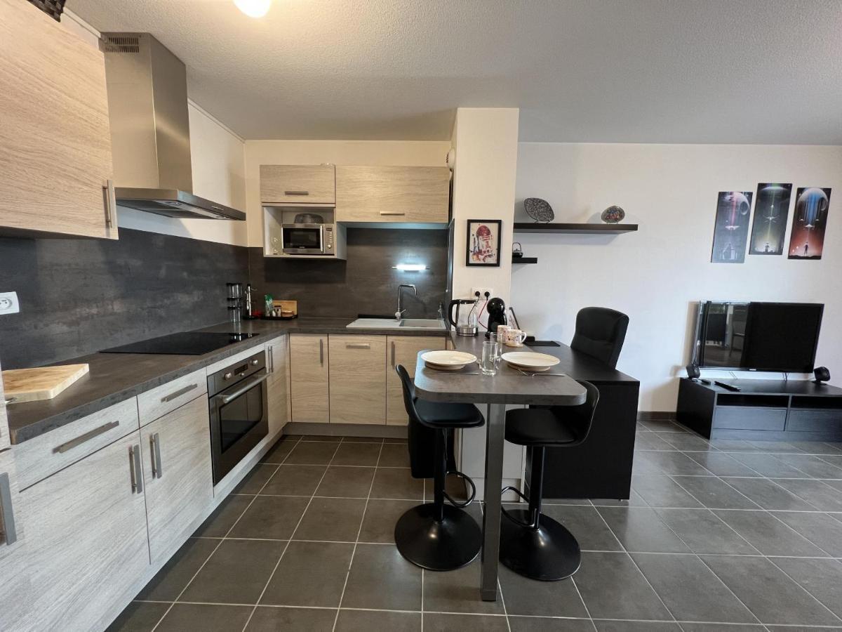 Le Skywalker : T2 Avec Parking & Balcon Apartment Toulouse Exterior photo